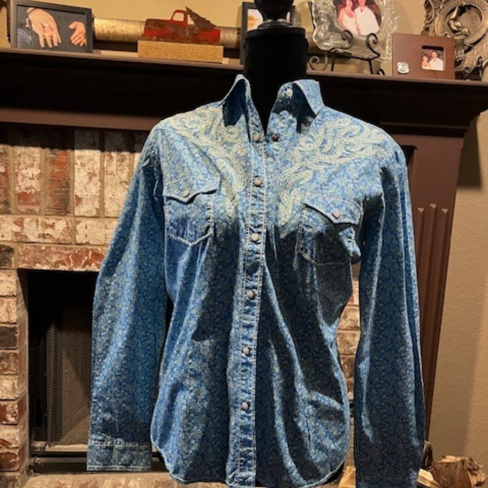 Country western shirt - with bling!
